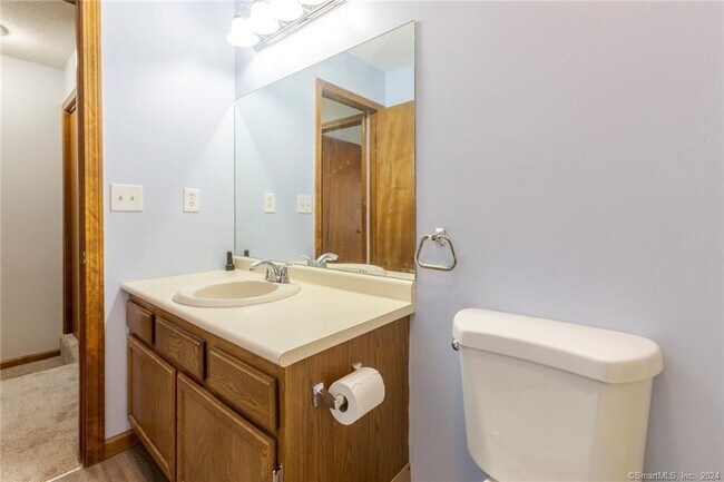 Building Photo - 22 Windwood Dr