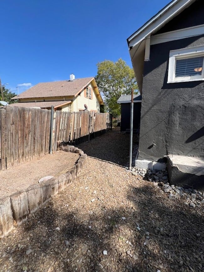 Building Photo - Can’t get any closer to Downtown Albuquerque, two bedroom one bath duplex