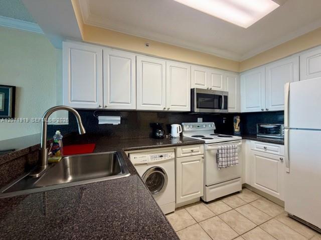 Building Photo - 2501 S Ocean Dr