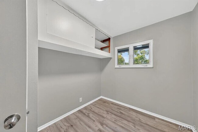 Building Photo - 138 Grampian Rd