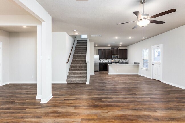 Building Photo - WESTPOINTE AT FRONTERRA