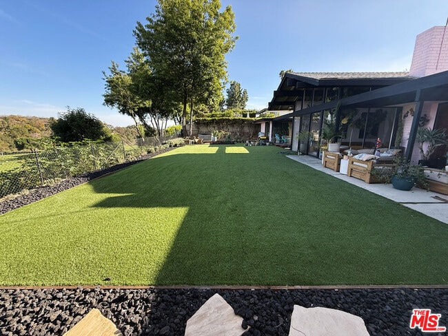 Building Photo - 3056 Corda Dr