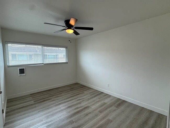 Building Photo - Hurlbut