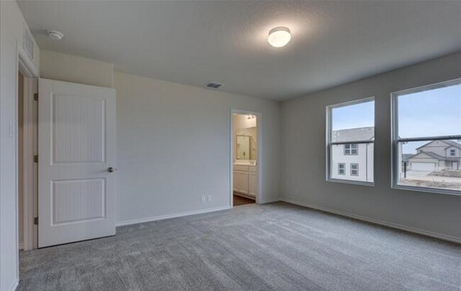 Building Photo - BEAUTIFUL NEW CONSTRUCTION IN HIDDENBROOKE