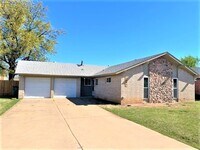 Building Photo - 1037 SW 103rd St