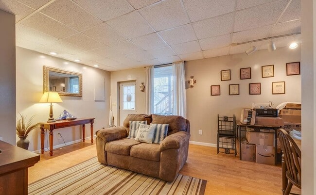 Building Photo - 1813 Todd Dr