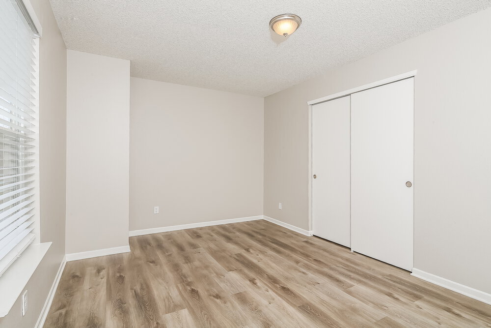 Building Photo - 8943 Browns Valley Ln