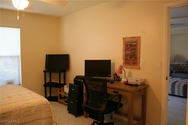 Building Photo - 15430 Moonraker Ct