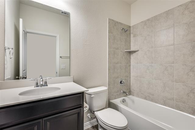 Building Photo - 705 Adelyn St