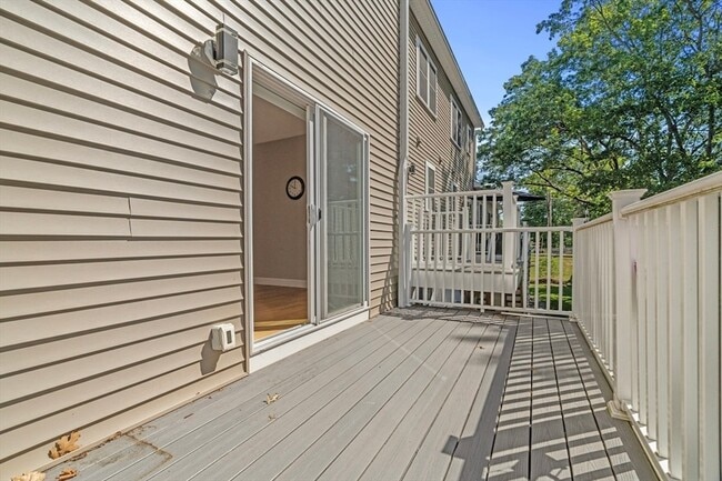 Building Photo - 7 Gorham St