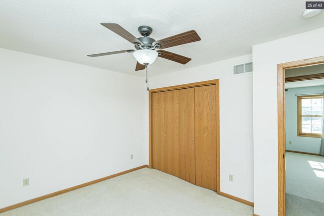 Building Photo - 4235 Stoneham Ln NW