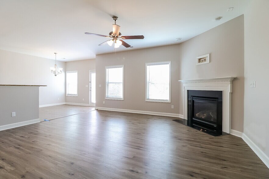 Building Photo - 508 McCarthy Dr