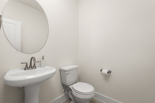 Building Photo - 2108 Eagle Nook Dr