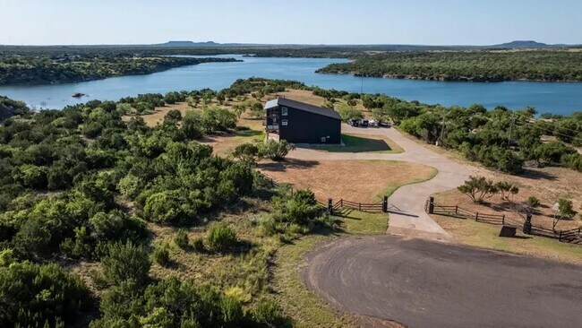 Building Photo - 46 Bonita Vista Dr