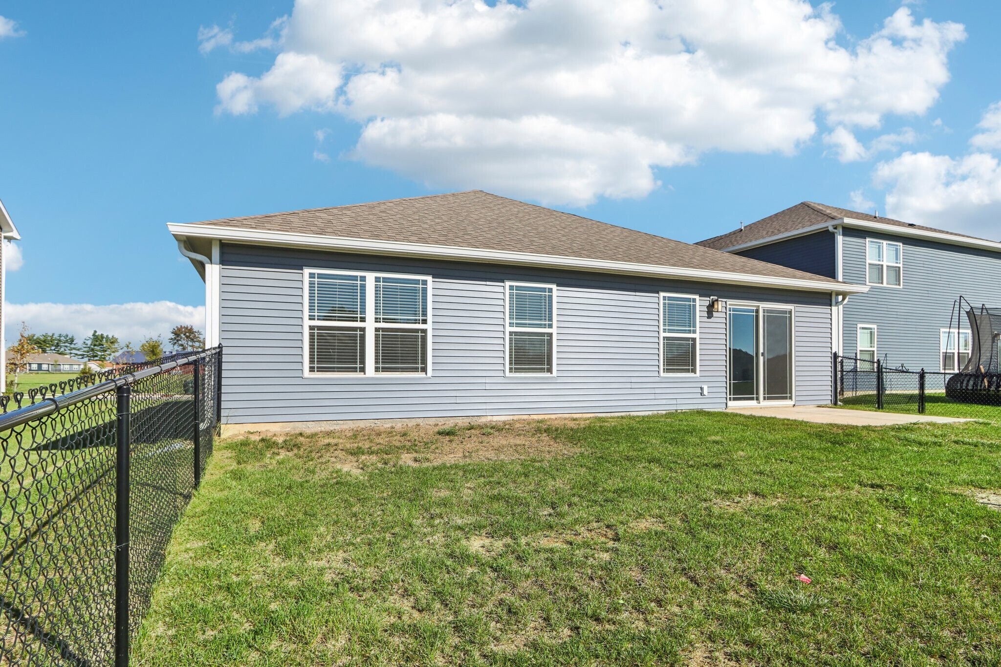 Building Photo - 739 Cattail Dr