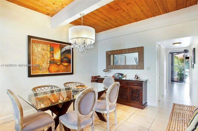 Building Photo - 10449 SW 78th St