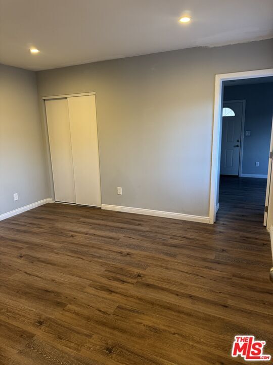 Building Photo - 6303 Vicland Pl