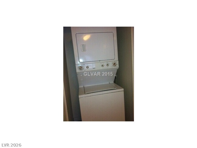 Building Photo - 3823 S Maryland Pkwy