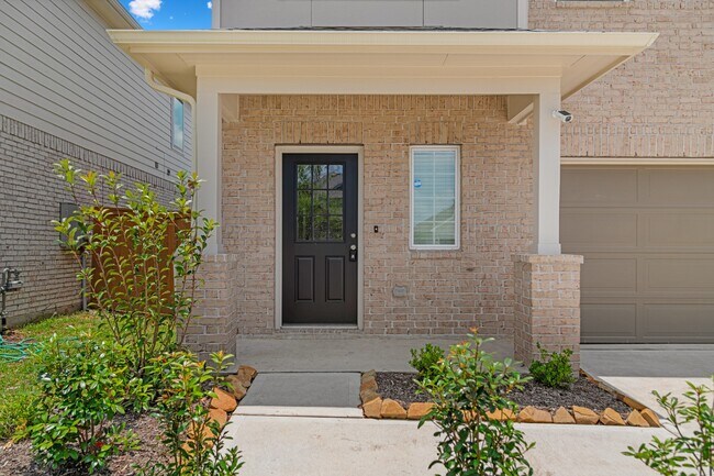 Building Photo - 21635 Coral Mist Dr