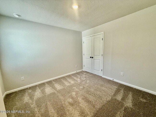 Building Photo - 10628 Waterfield Rd