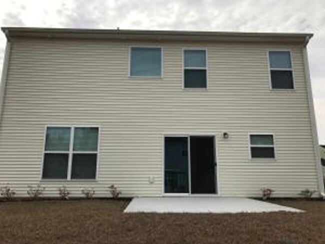 Building Photo - Two story traditional home in Sophia Landing.