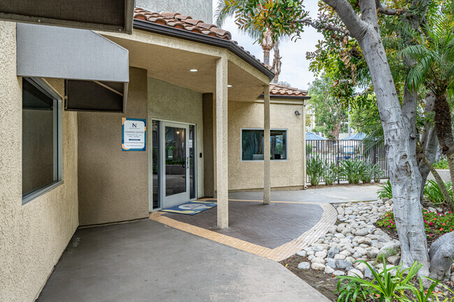 Leasing Office - Norwalk Metropointe