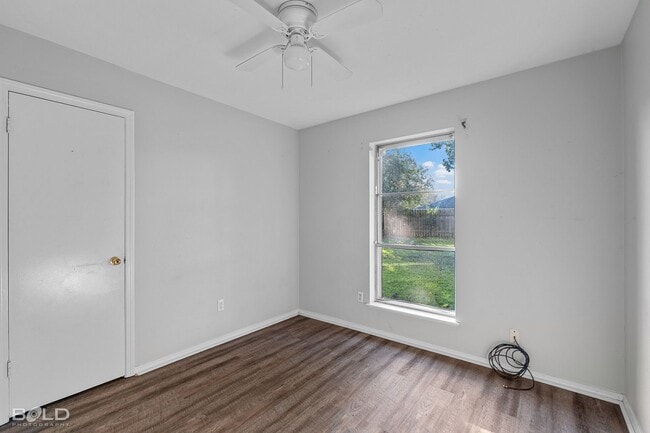 Building Photo - Charming 3-bedroom, 2-bath home in vibrant Bossier City, LA!