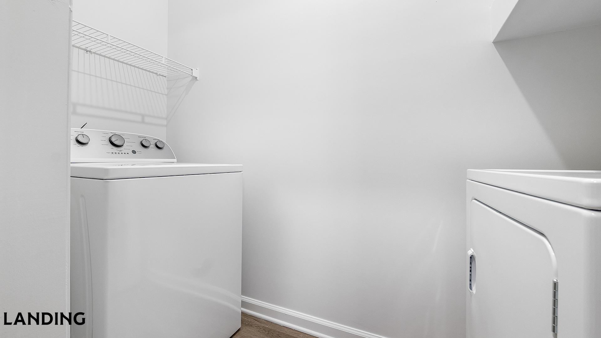 Building Photo - 2800 Milan Ct