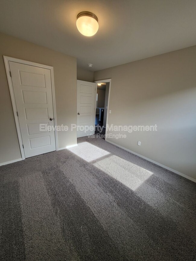 Building Photo - 1920 Mason Ln