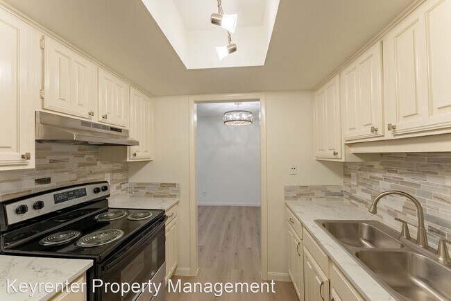 Building Photo - 1 br, 1 bath House - 8210 Bent Tree Rd Uni...