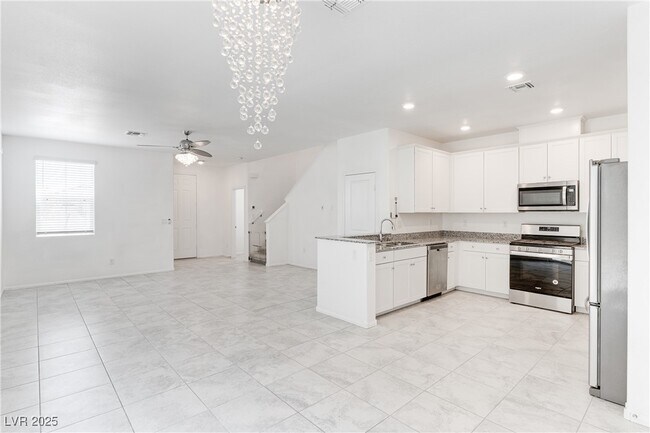 Building Photo - 1118 E Dorrell Ln