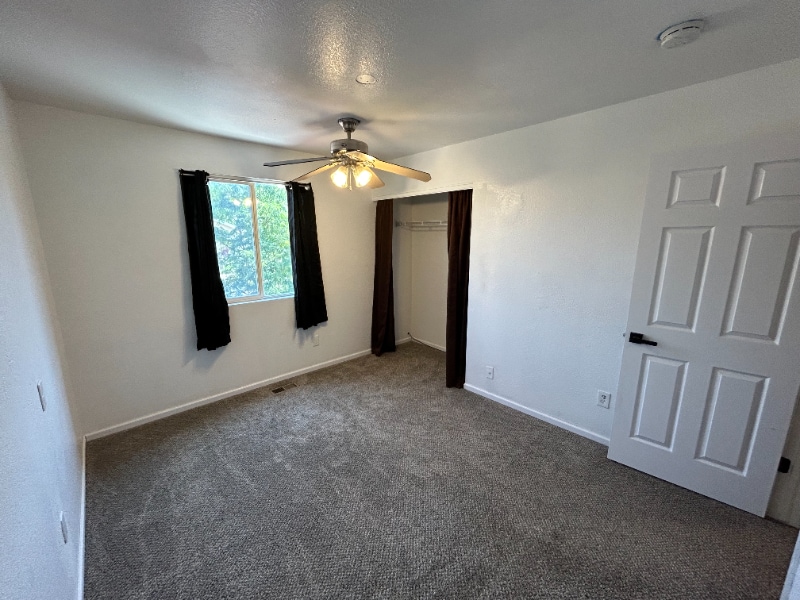 Building Photo - 10116 Fairfax Ct
