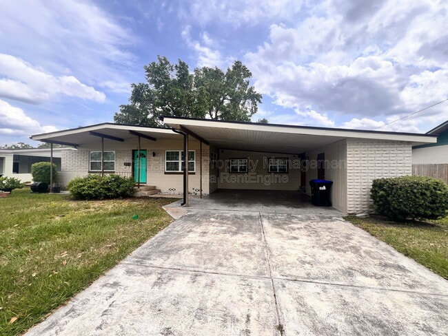 Building Photo - 722 Baltimore Dr