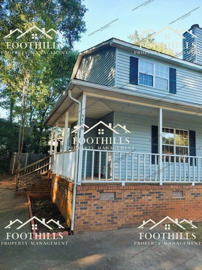 Building Photo - 4406 Lexington Way