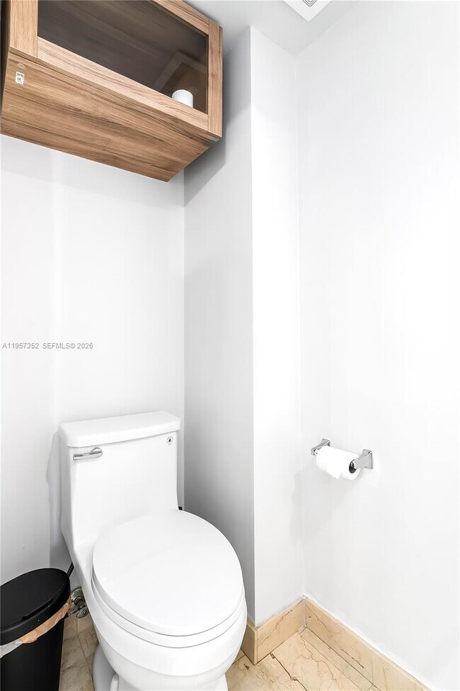 Building Photo - 6917 Collins Ave