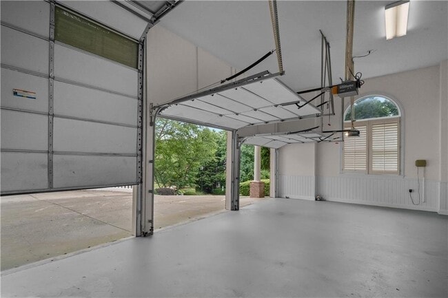 Building Photo - 8630 Moor Park Run