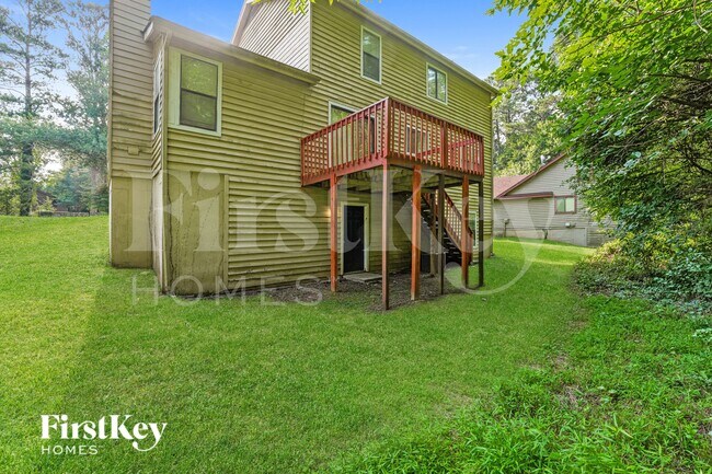 Building Photo - 3931 Springleaf Dr