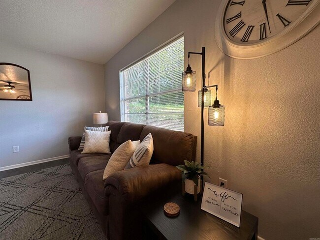 Building Photo - 3801 Elizabeth St