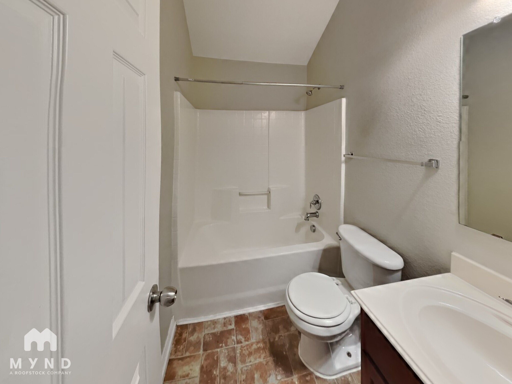 Building Photo - 1019 Cottontail Dr