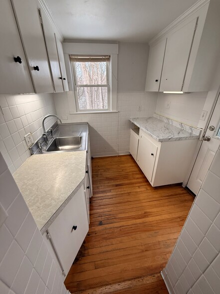 Kitchen - 136 West St