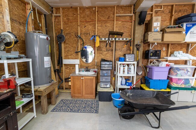 Building Photo - 16518 Jean Lafitte Rd