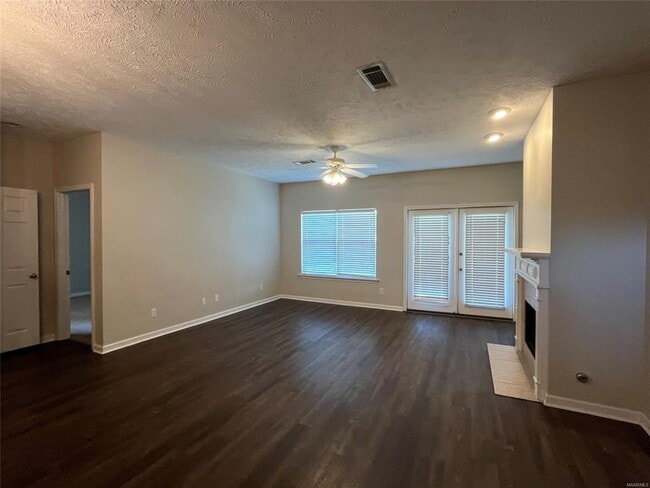 Building Photo - 9679 Greythorne Way