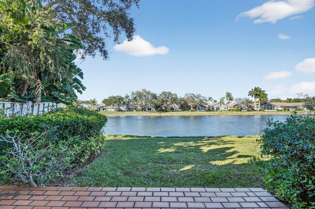 Building Photo - 7891 Sailing Shores Terrace