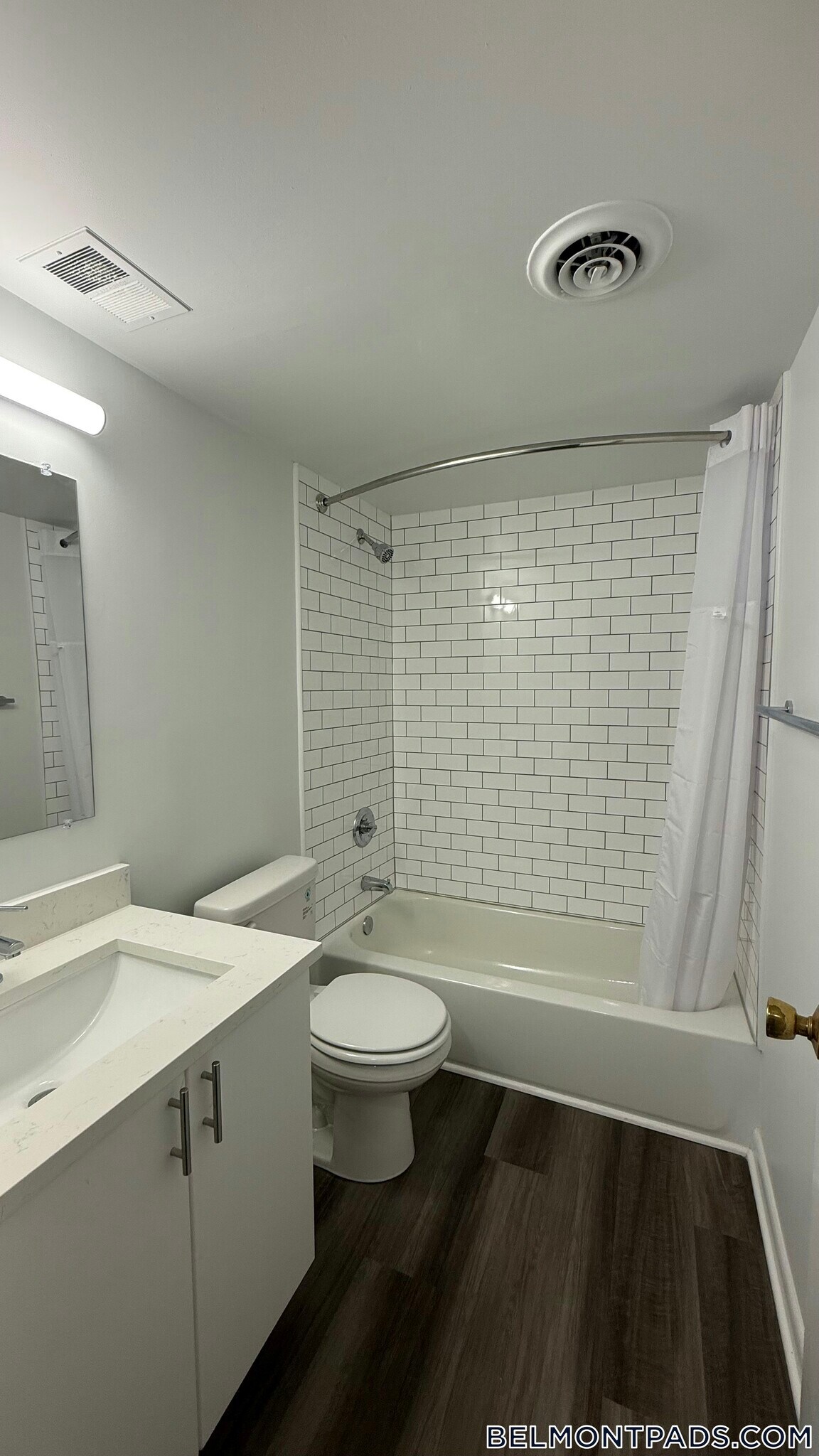 Building Photo - 51 Hill Rd