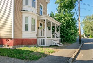 Building Photo - 110 Graham St