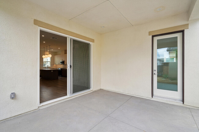 Building Photo - 79154 Acacia Wy