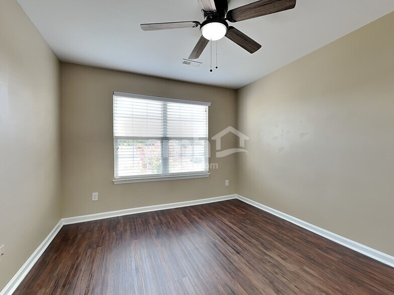 Building Photo - 1404 Manley Ct