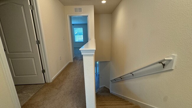 Building Photo - 2/2.5 Townhome in Prestwick – Garage & Screened Patio
