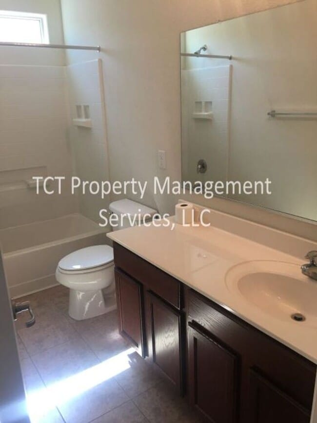 Building Photo - 3 bed/2 bath home in Buckeye