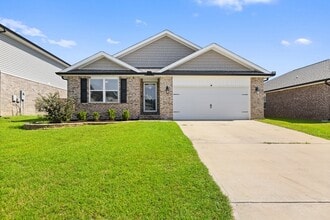 Building Photo - 1016 Limpkin St